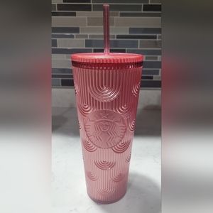 Starbucks Dusty Rose Shimmer Shell Mermaid Scales Cup Tumbler Venti 24 oz.